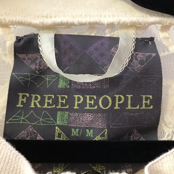 Lace Jacket - Picture 2 of 7